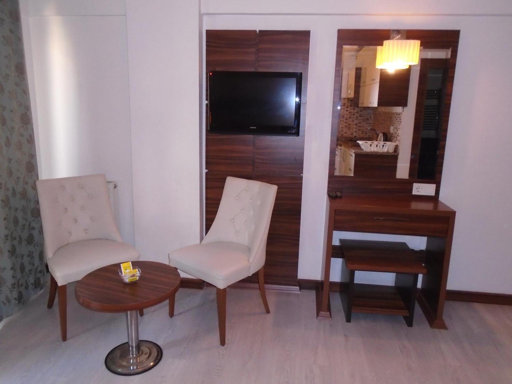 Apart Otel House 3*
